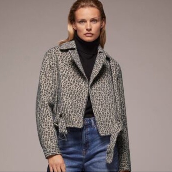 Leopard Print Women's Jacket - Picture 4 of 9